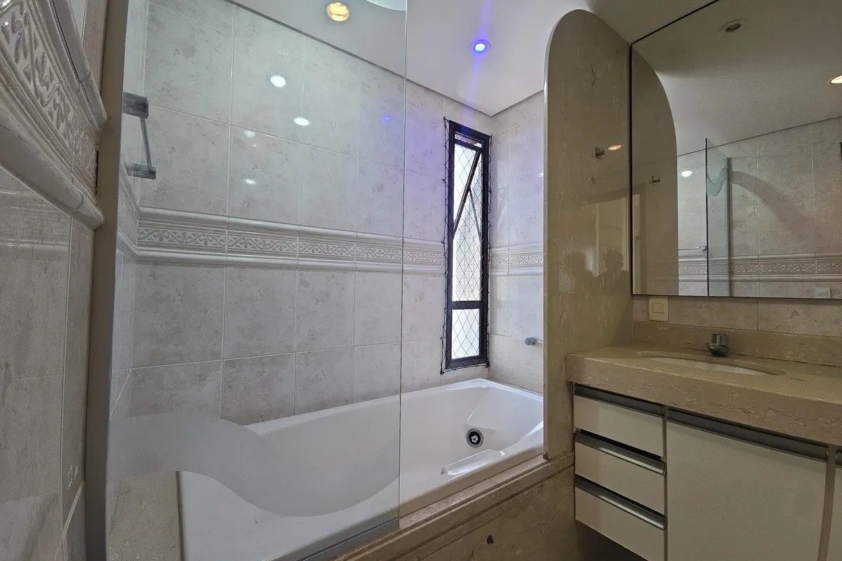 Apartamento, 3 quartos, 188 m² - Foto 21